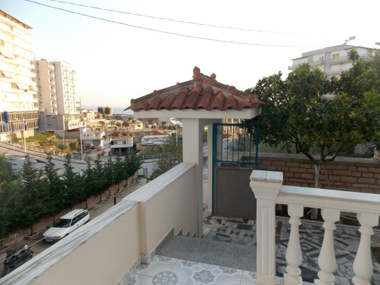 Apartment Dejvi Sarandë エクステリア 写真