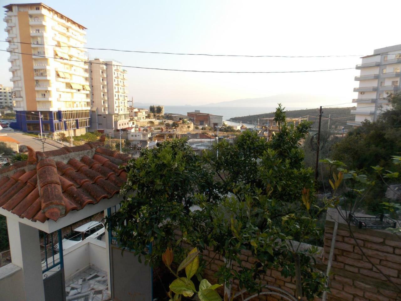 Apartment Dejvi Sarandë エクステリア 写真