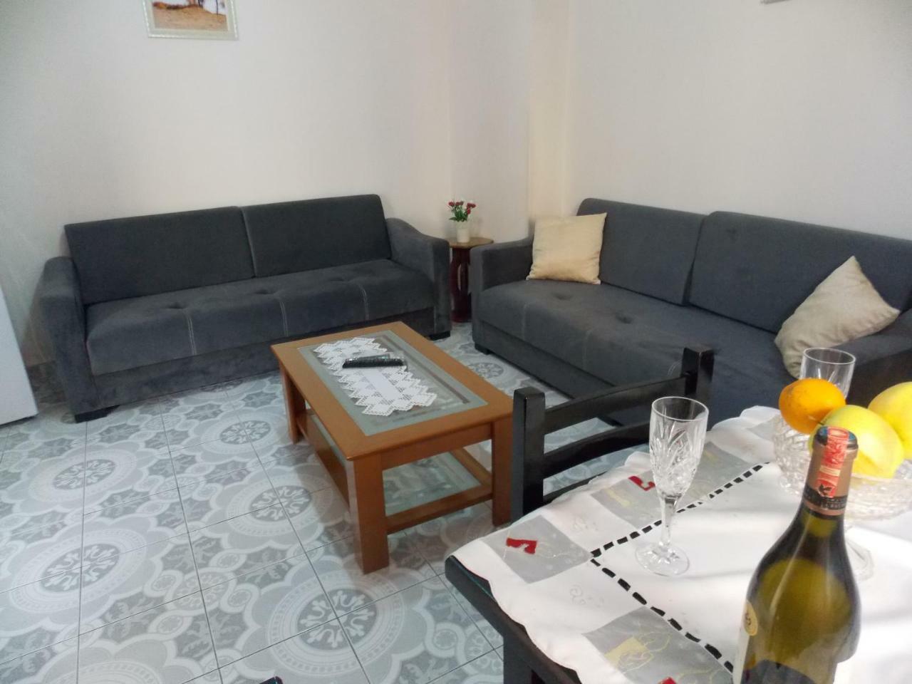 Apartment Dejvi Sarandë エクステリア 写真